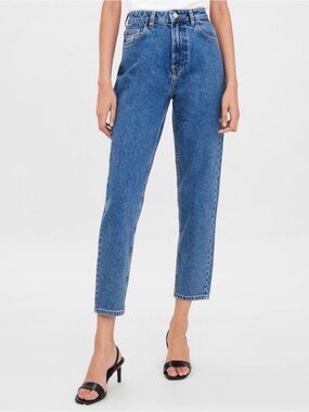 Zara High Waisted Mom Jeans